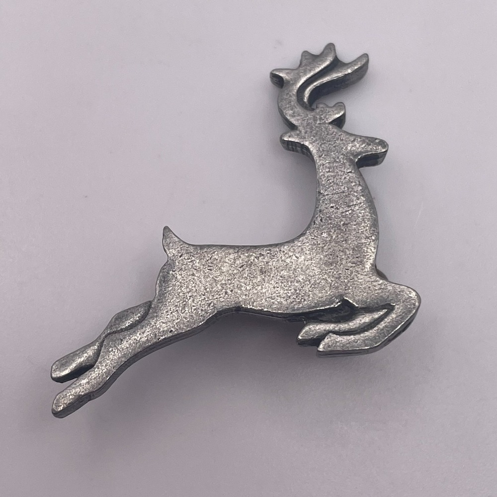 Vintage 2001 Quick Cooking Silver Tone Pewter Reindeer Brooch Holiday Pin